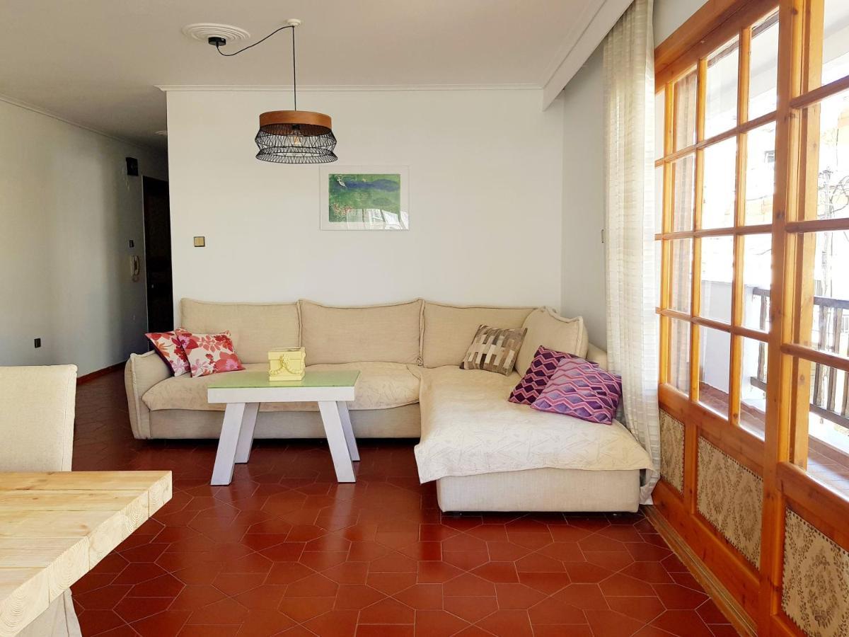 Perea Beach And Sea View Apartment Peraía Esterno foto