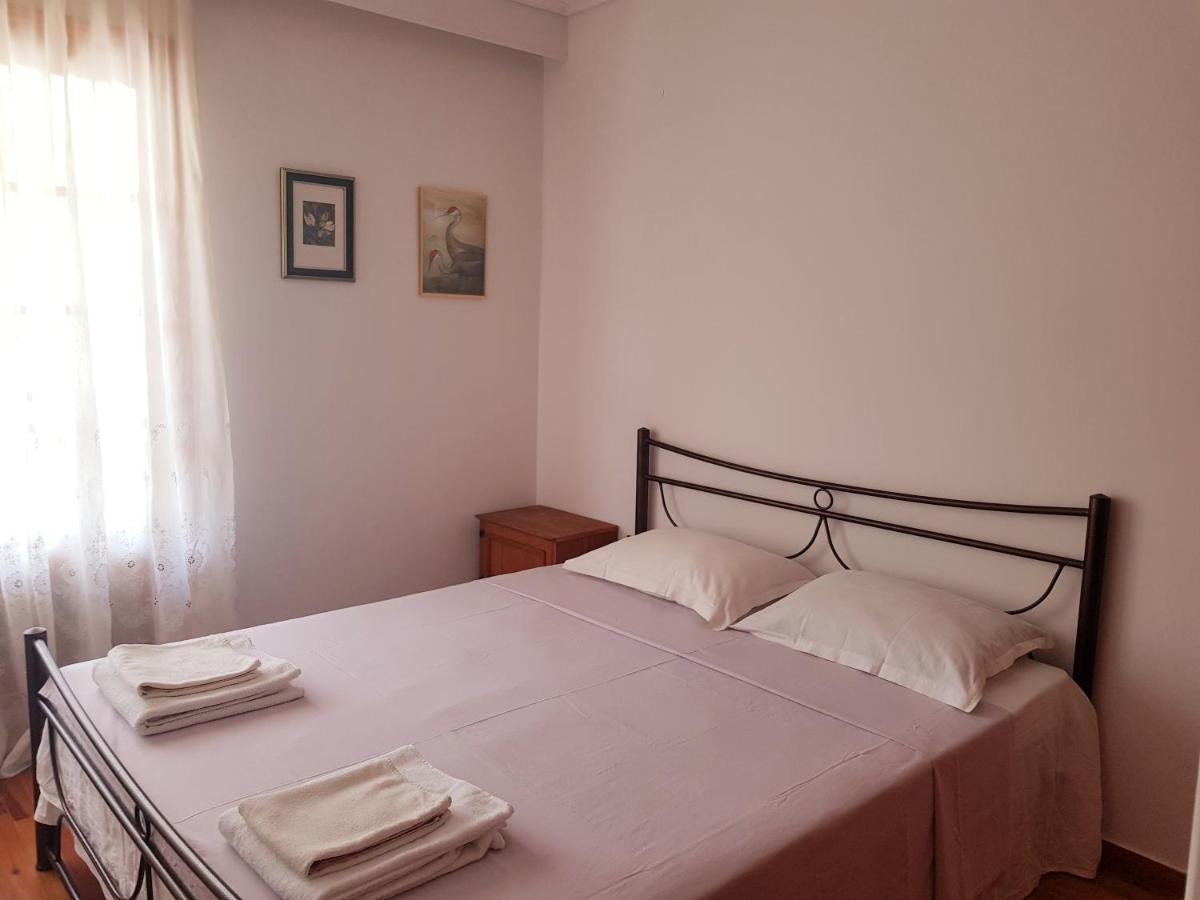 Perea Beach And Sea View Apartment Peraía Esterno foto